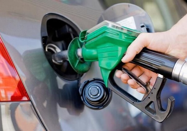 SOCAR: Информация о приостановке продажи бензина владельцам частных автомобилей не соответствует действительности